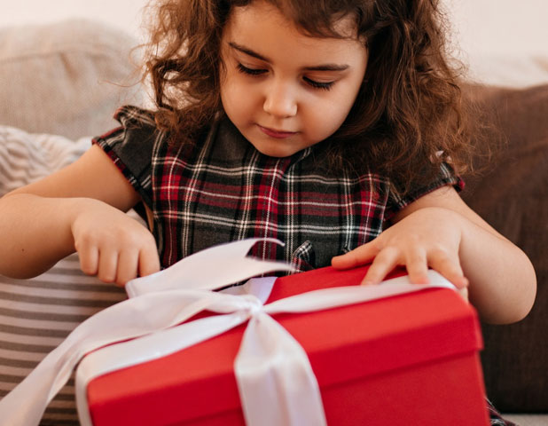 Gift Delivery Canada: Send Christmas,Birthday Gifts | Montreal,Toronto – Online  Gifts Canada