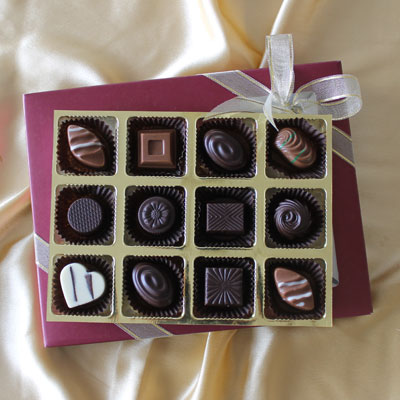 Classic Truffle Gift Box of 12