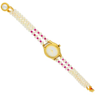 Lovable Pearl Wrist Watch