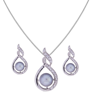 Lovely Grey Pearl Pendant Set