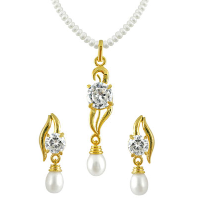 Pearl Pendant Set