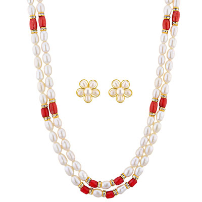 Destructive Pearl Necklace Set