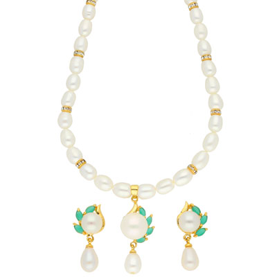 Allure Pearl Necklace