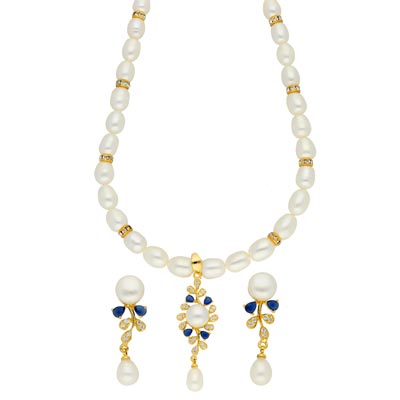 Elegance Pearl Necklace