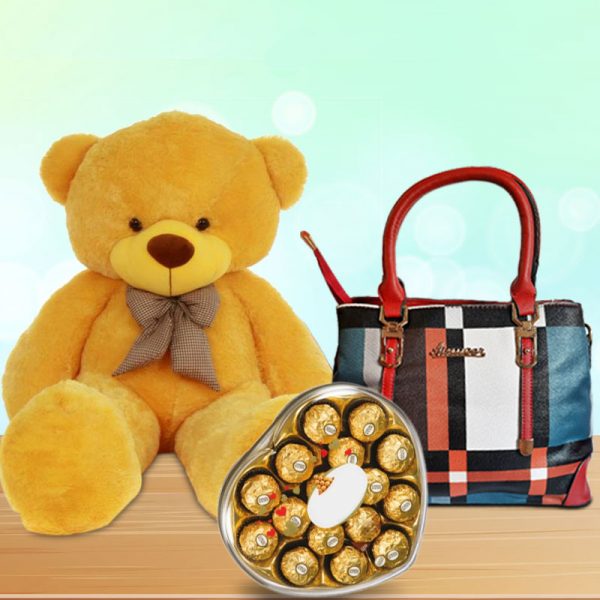 Charming Hamper for Love