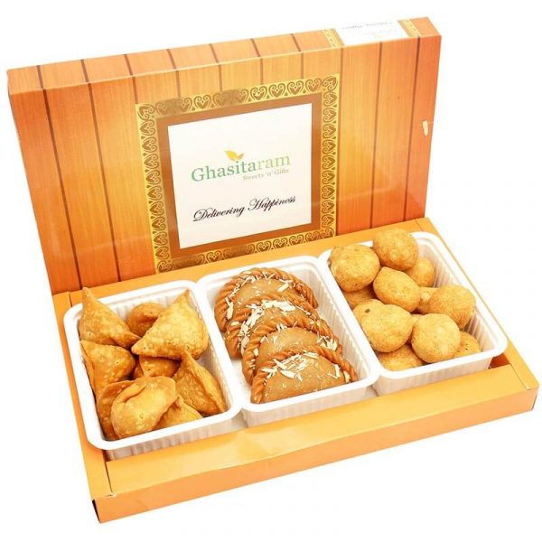 Gujiya, Farsan Samosa and Kachori Holi Hamper