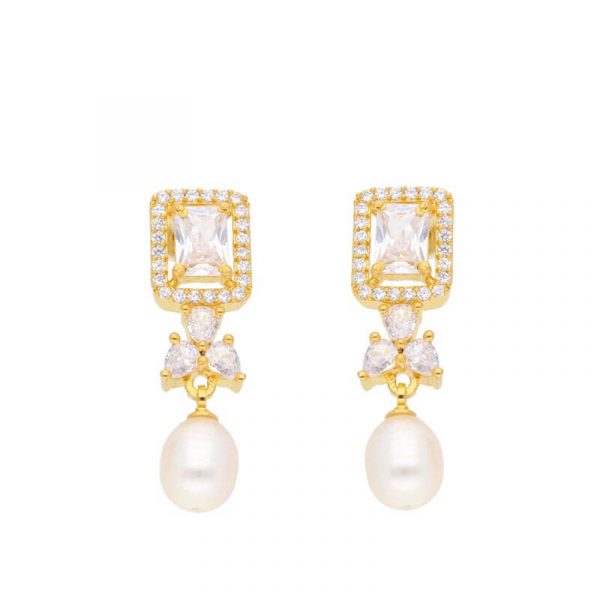 Hiya Pearl Earrings