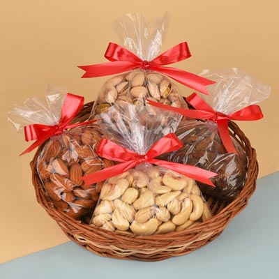 Passover Delightful Nuts & Dried Fruits Gift Box • Kosher for Passover Gifts  • Passover Gift Baskets - Candy Chocolate & Nuts • Oh! Nuts®